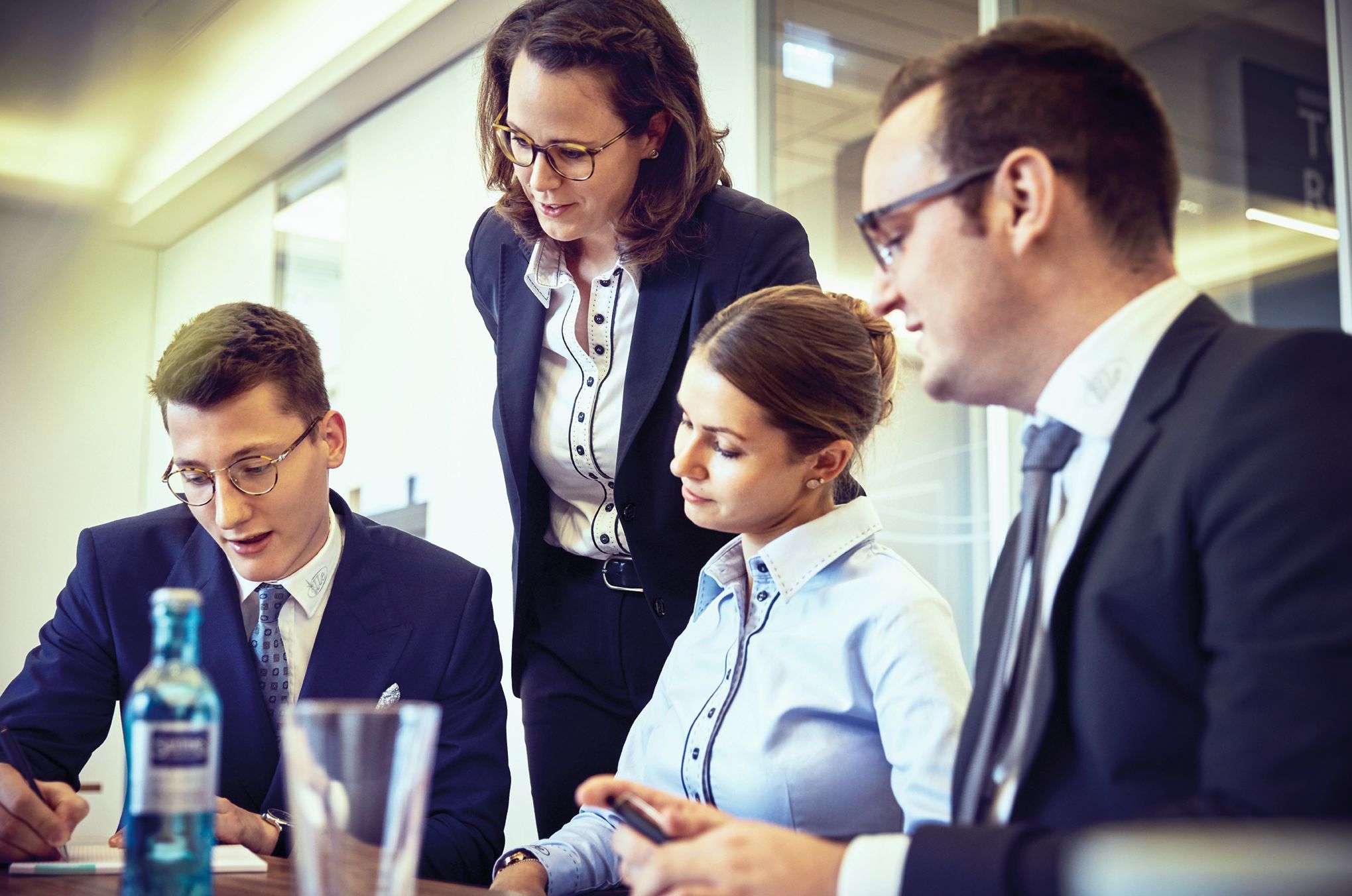 Zaměstnanci společnosti Ille v dialogu